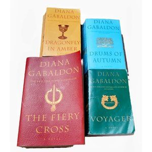 OUTLANDER series by Diana Gabaldon Paperbacks 4 BOOK LOT